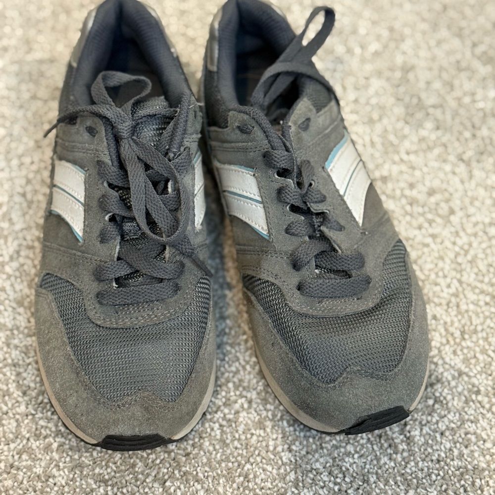 Athletech Women's Gray Sneakers